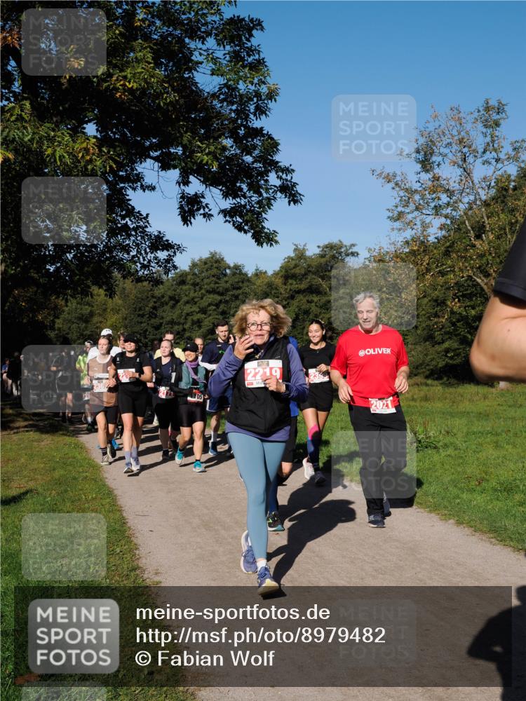 28.09.2025 - 33. Volkslauf durch das schöne Alstertal Fabian Wolf http://msf.ph/oto/8979482 28.09.2025 10:27:06 Laufen 2219, 2021 meine-sportfotos.de