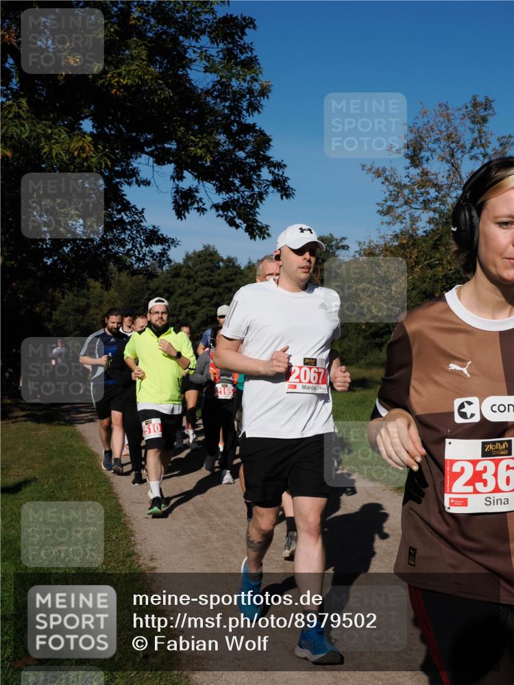 28.09.2025 - 33. Volkslauf durch das schöne Alstertal Fabian Wolf http://msf.ph/oto/8979502 28.09.2025 10:27:11 Laufen 510, 165, 2067, 236 meine-sportfotos.de