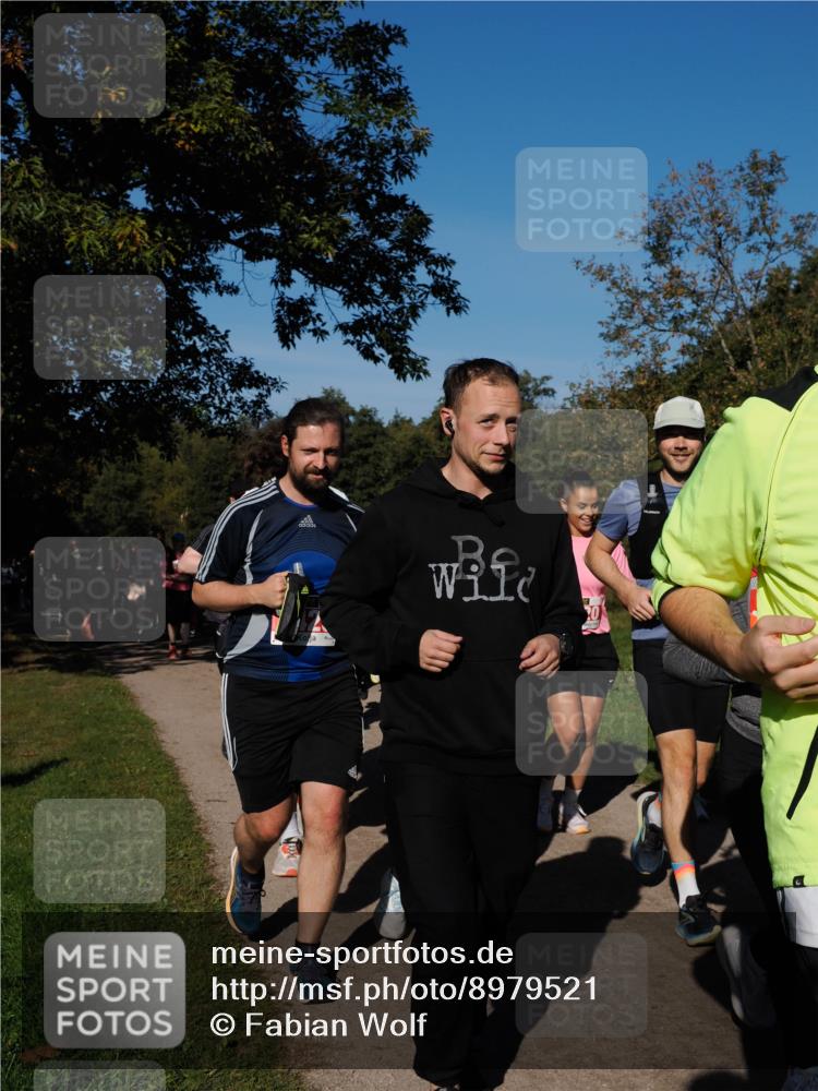 28.09.2025 - 33. Volkslauf durch das schöne Alstertal Fabian Wolf http://msf.ph/oto/8979521 28.09.2025 10:27:13 Laufen  meine-sportfotos.de