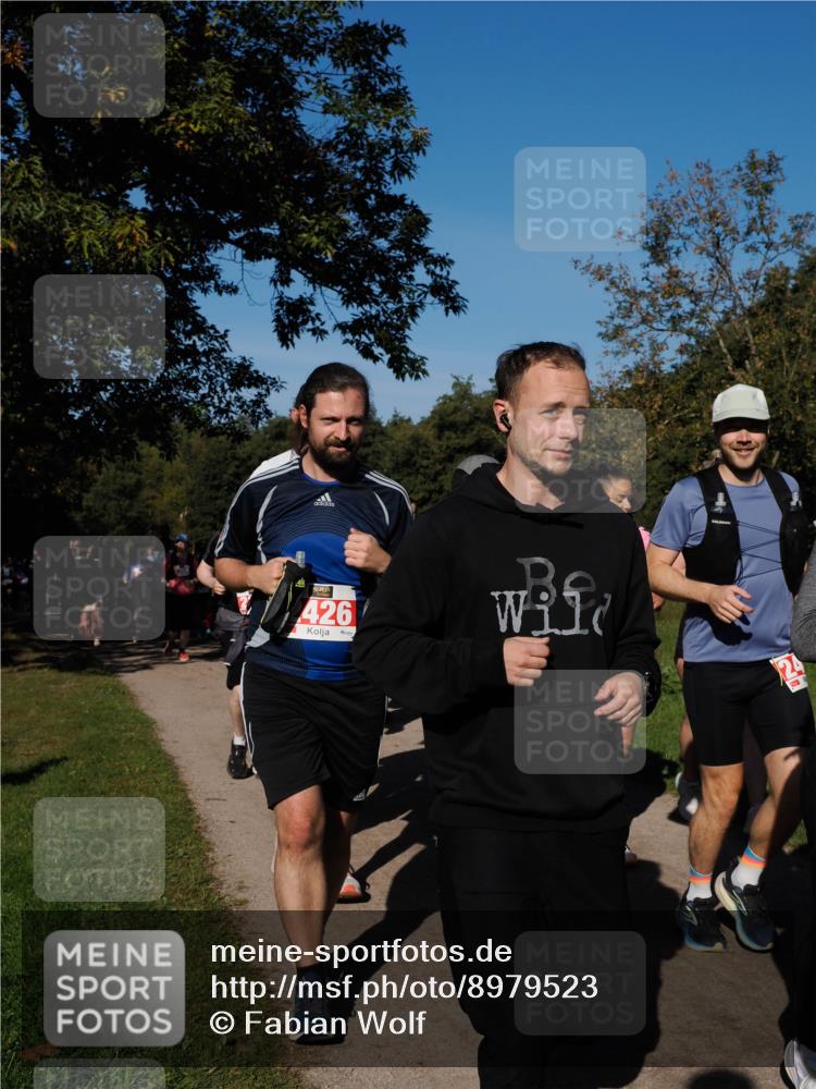 28.09.2025 - 33. Volkslauf durch das schöne Alstertal Fabian Wolf http://msf.ph/oto/8979523 28.09.2025 10:27:13 Laufen 426 meine-sportfotos.de