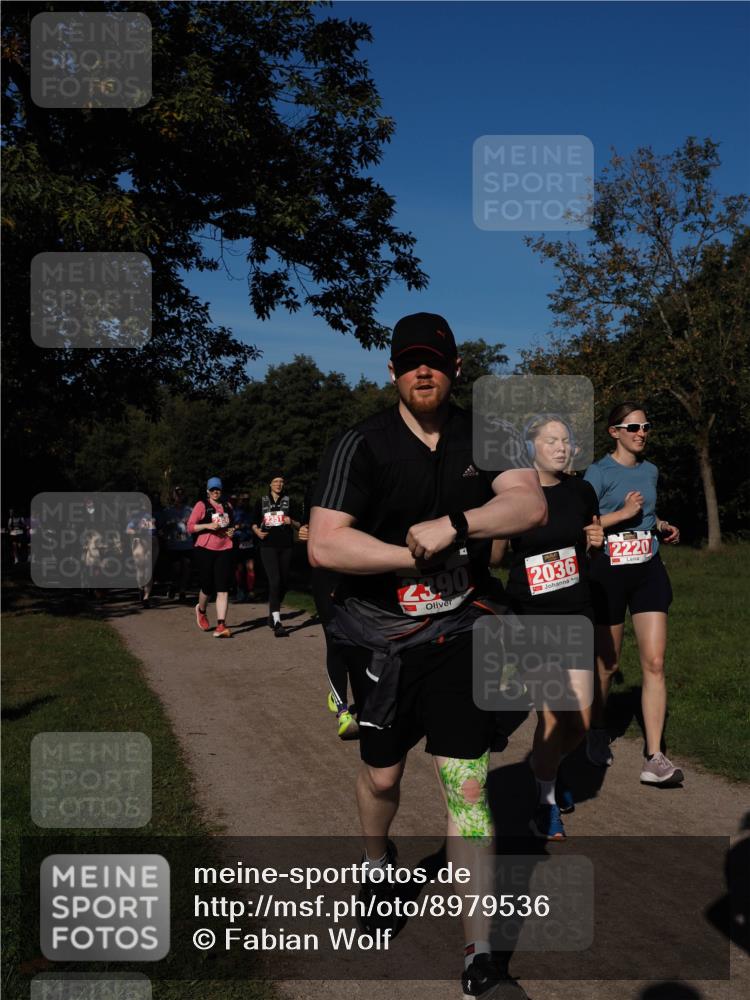 28.09.2025 - 33. Volkslauf durch das schöne Alstertal Fabian Wolf http://msf.ph/oto/8979536 28.09.2025 10:27:15 Laufen 23, 90, 2036, 2220 meine-sportfotos.de