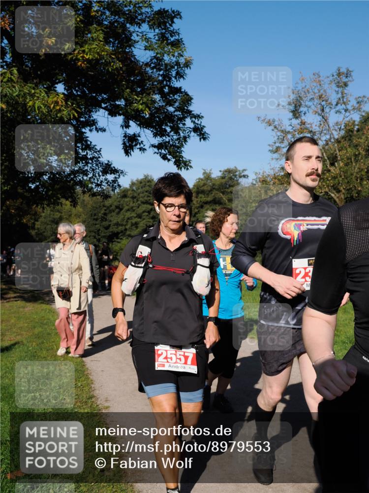28.09.2025 - 33. Volkslauf durch das schöne Alstertal Fabian Wolf http://msf.ph/oto/8979553 28.09.2025 10:27:25 Laufen 2557, 23 meine-sportfotos.de