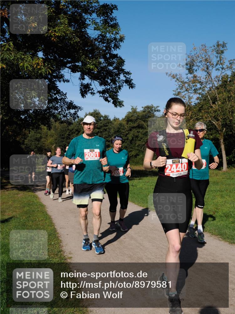 28.09.2025 - 33. Volkslauf durch das schöne Alstertal Fabian Wolf http://msf.ph/oto/8979581 28.09.2025 10:27:39 Laufen 2001, 2002, 2440 meine-sportfotos.de