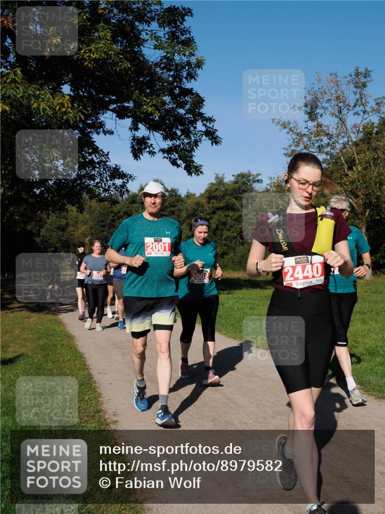 28.09.2025 - 33. Volkslauf durch das schöne Alstertal Fabian Wolf http://msf.ph/oto/8979582 28.09.2025 10:27:39 Laufen 2547, 2001, 2002, 2440 meine-sportfotos.de