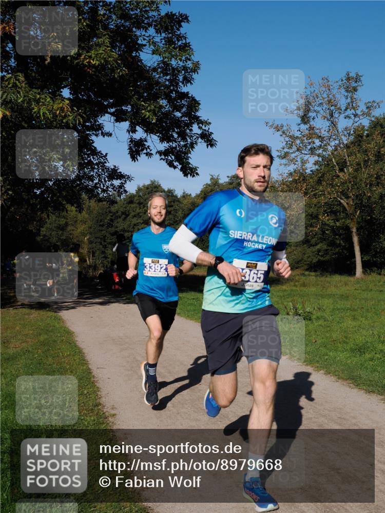 28.09.2025 - 33. Volkslauf durch das schöne Alstertal Fabian Wolf http://msf.ph/oto/8979668 28.09.2025 10:33:33 Laufen 3392, 365 meine-sportfotos.de