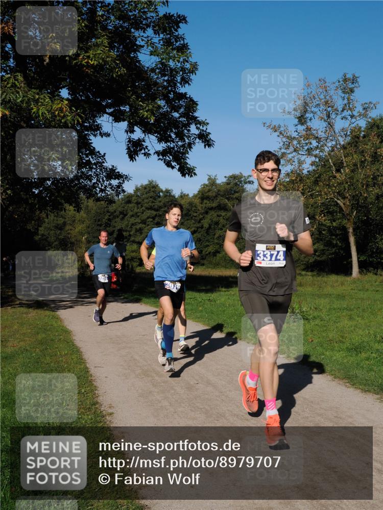 28.09.2025 - 33. Volkslauf durch das schöne Alstertal Fabian Wolf http://msf.ph/oto/8979707 28.09.2025 10:33:44 Laufen 3374 meine-sportfotos.de