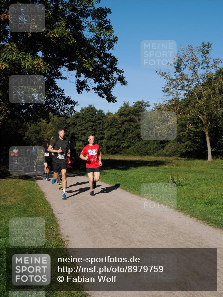 28.09.2025 - 33. Volkslauf durch das schöne Alstertal Fabian Wolf http://msf.ph/oto/8979759 28.09.2025 10:34:04 Laufen 3406 meine-sportfotos.de