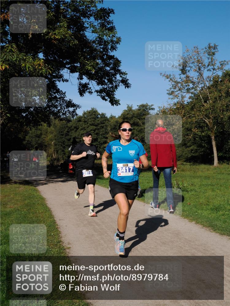 28.09.2025 - 33. Volkslauf durch das schöne Alstertal Fabian Wolf http://msf.ph/oto/8979784 28.09.2025 10:34:09 Laufen 3919, 3417 meine-sportfotos.de