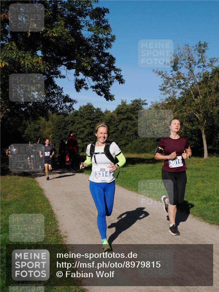 28.09.2025 - 33. Volkslauf durch das schöne Alstertal Fabian Wolf http://msf.ph/oto/8979815 28.09.2025 10:34:17 Laufen 3219, 3314, 3019 meine-sportfotos.de