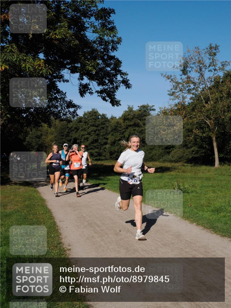 28.09.2025 - 33. Volkslauf durch das schöne Alstertal Fabian Wolf http://msf.ph/oto/8979845 28.09.2025 10:34:26 Laufen 3024, 3076 meine-sportfotos.de