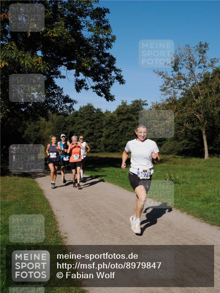 28.09.2025 - 33. Volkslauf durch das schöne Alstertal Fabian Wolf http://msf.ph/oto/8979847 28.09.2025 10:34:26 Laufen 3367, 3315, 3024, 3076 meine-sportfotos.de