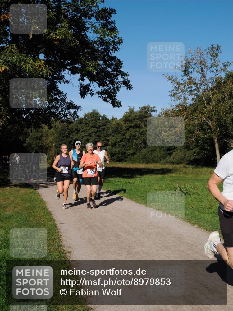 28.09.2025 - 33. Volkslauf durch das schöne Alstertal Fabian Wolf http://msf.ph/oto/8979853 28.09.2025 10:34:26 Laufen 367, 190 meine-sportfotos.de