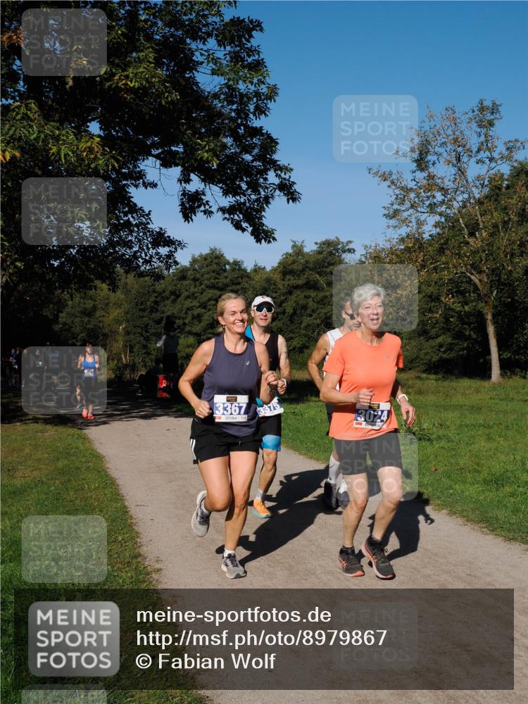 28.09.2025 - 33. Volkslauf durch das schöne Alstertal Fabian Wolf http://msf.ph/oto/8979867 28.09.2025 10:34:28 Laufen 3367, 3375, 3024 meine-sportfotos.de