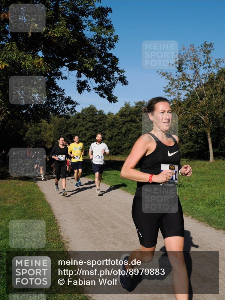 28.09.2025 - 33. Volkslauf durch das schöne Alstertal Fabian Wolf http://msf.ph/oto/8979883 28.09.2025 10:34:34 Laufen 3419 meine-sportfotos.de