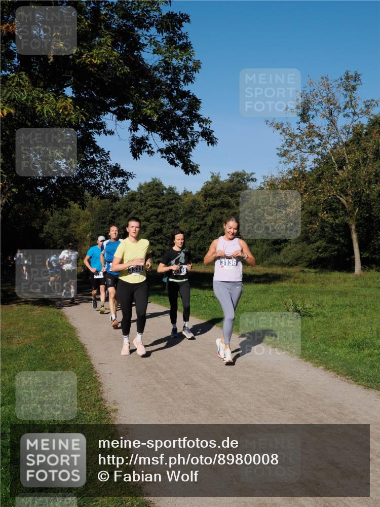 28.09.2025 - 33. Volkslauf durch das schöne Alstertal Fabian Wolf http://msf.ph/oto/8980008 28.09.2025 10:34:51 Laufen 3136 meine-sportfotos.de