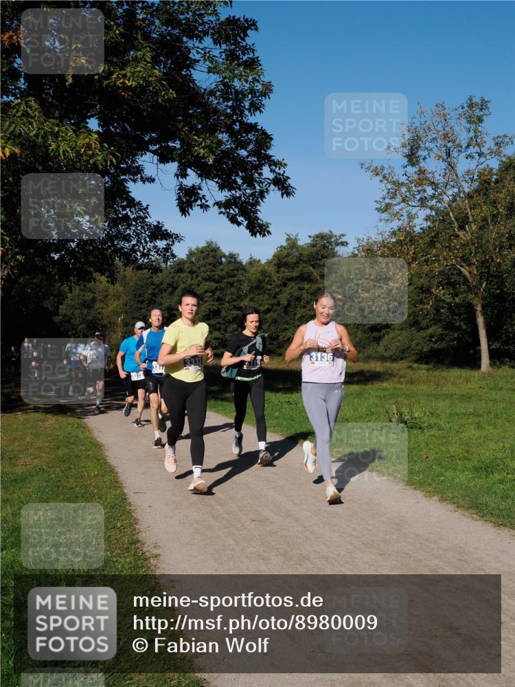 28.09.2025 - 33. Volkslauf durch das schöne Alstertal Fabian Wolf http://msf.ph/oto/8980009 28.09.2025 10:34:51 Laufen 3136 meine-sportfotos.de