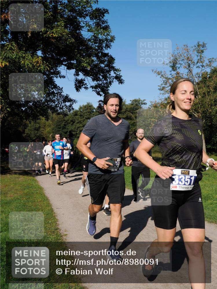28.09.2025 - 33. Volkslauf durch das schöne Alstertal Fabian Wolf http://msf.ph/oto/8980091 28.09.2025 10:35:06 Laufen 3066, 3351 meine-sportfotos.de