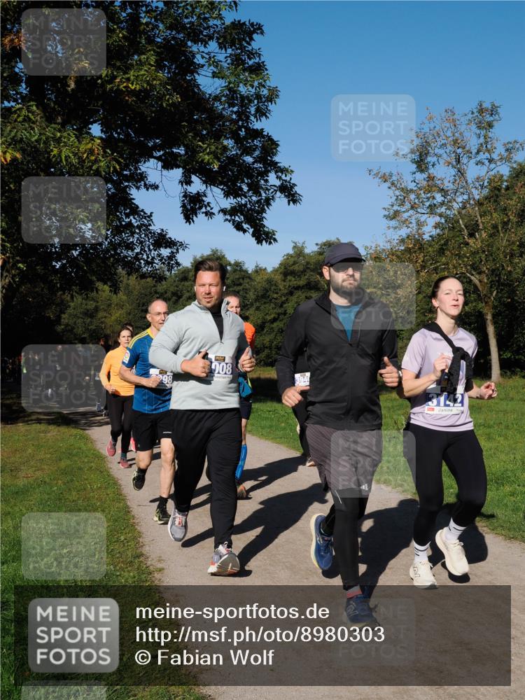 28.09.2025 - 33. Volkslauf durch das schöne Alstertal Fabian Wolf http://msf.ph/oto/8980303 28.09.2025 10:35:38 Laufen 008, 3142 meine-sportfotos.de