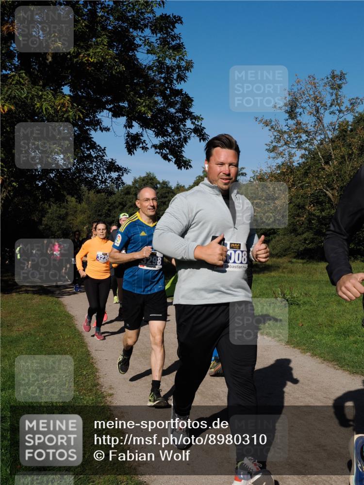 28.09.2025 - 33. Volkslauf durch das schöne Alstertal Fabian Wolf http://msf.ph/oto/8980310 28.09.2025 10:35:39 Laufen 3236, 008 meine-sportfotos.de