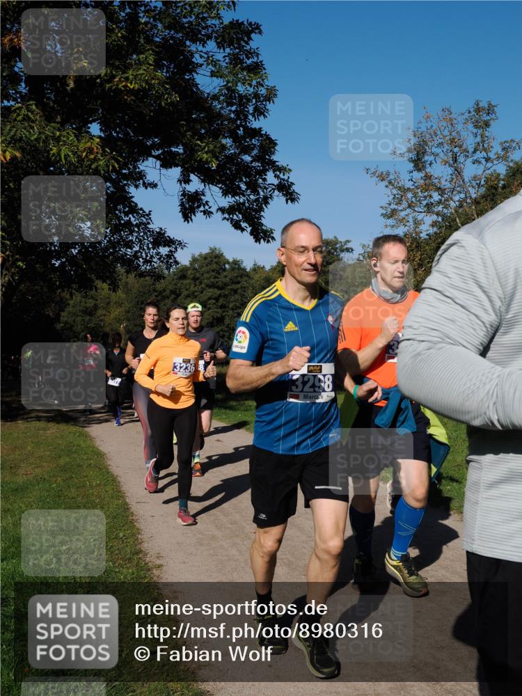 28.09.2025 - 33. Volkslauf durch das schöne Alstertal Fabian Wolf http://msf.ph/oto/8980316 28.09.2025 10:35:40 Laufen 3236, 13298 meine-sportfotos.de