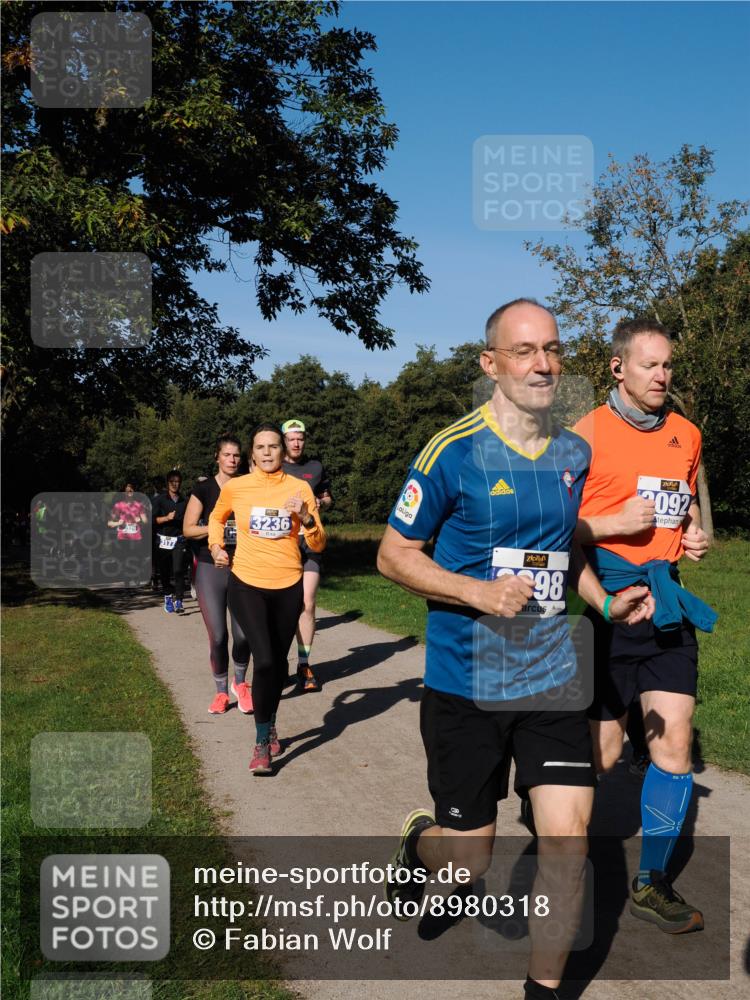 28.09.2025 - 33. Volkslauf durch das schöne Alstertal Fabian Wolf http://msf.ph/oto/8980318 28.09.2025 10:35:40 Laufen 3177, 3236, 98, 2092 meine-sportfotos.de