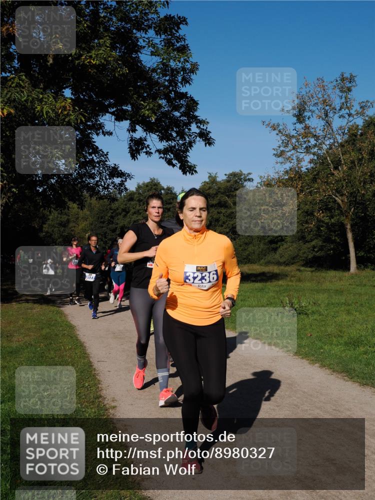 28.09.2025 - 33. Volkslauf durch das schöne Alstertal Fabian Wolf http://msf.ph/oto/8980327 28.09.2025 10:35:41 Laufen 3177, 3236 meine-sportfotos.de