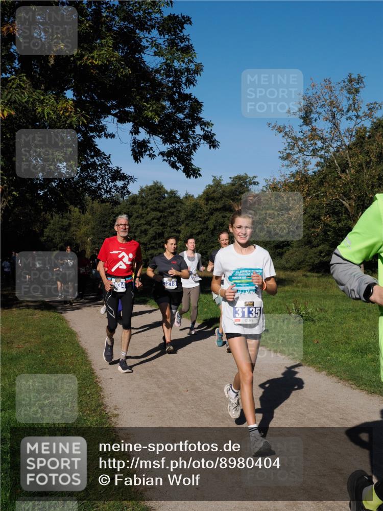 28.09.2025 - 33. Volkslauf durch das schöne Alstertal Fabian Wolf http://msf.ph/oto/8980404 28.09.2025 10:35:54 Laufen 034, 3218, 56, 2025, 3135 meine-sportfotos.de