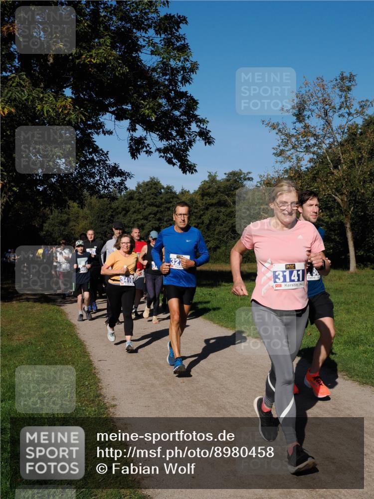 28.09.2025 - 33. Volkslauf durch das schöne Alstertal Fabian Wolf http://msf.ph/oto/8980458 28.09.2025 10:36:03 Laufen 32, 3141 meine-sportfotos.de
