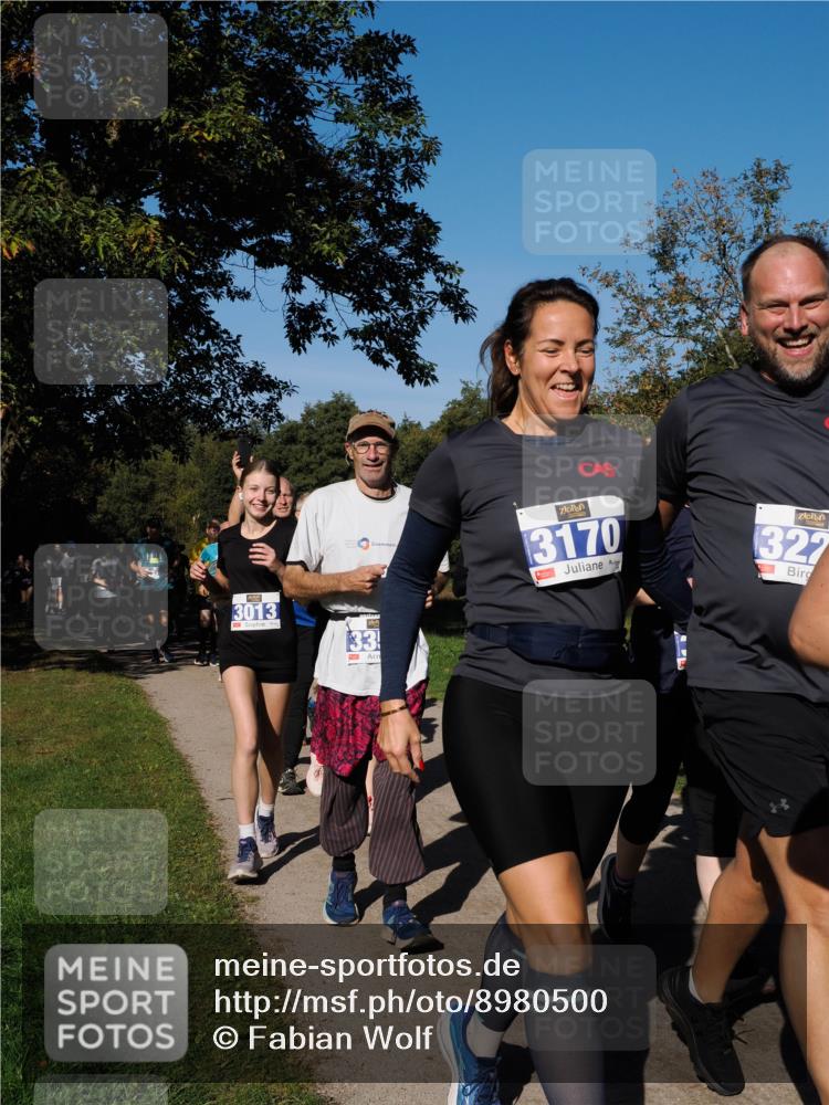 28.09.2025 - 33. Volkslauf durch das schöne Alstertal Fabian Wolf http://msf.ph/oto/8980500 28.09.2025 10:36:09 Laufen 3013, 33, 3170, 327 meine-sportfotos.de