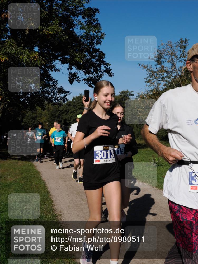 28.09.2025 - 33. Volkslauf durch das schöne Alstertal Fabian Wolf http://msf.ph/oto/8980511 28.09.2025 10:36:10 Laufen 3086, 301315 meine-sportfotos.de