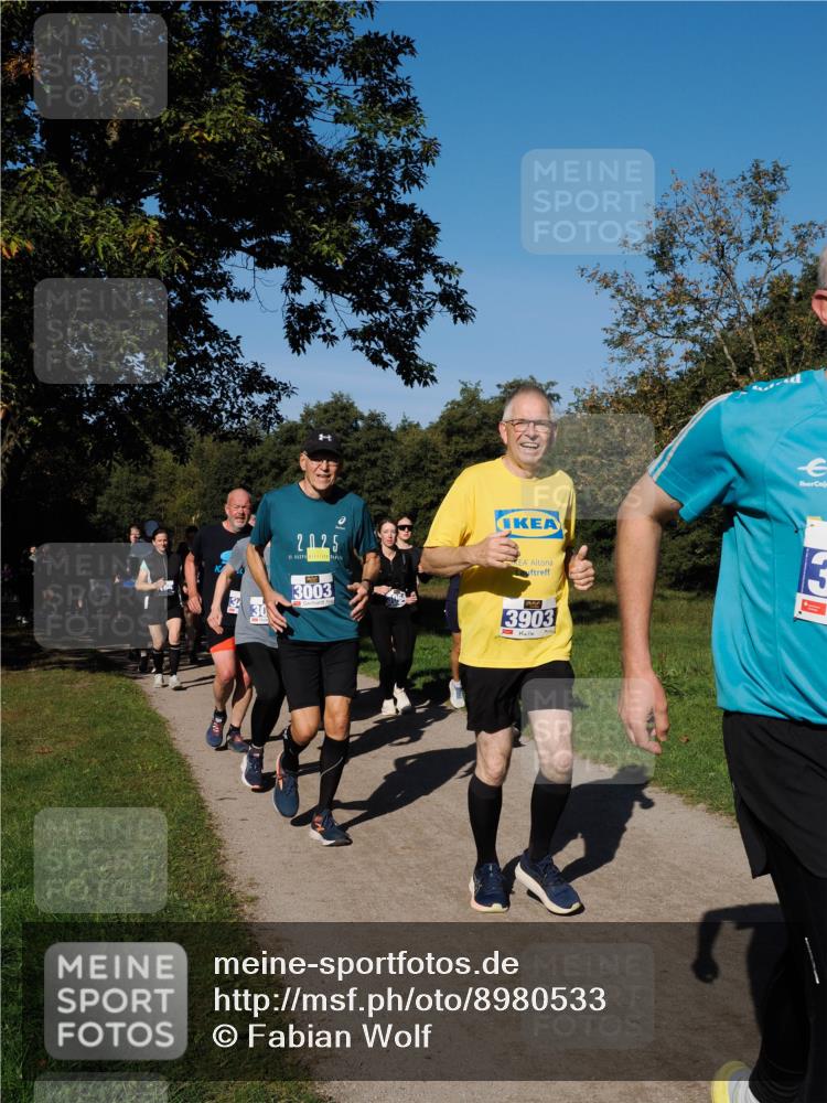 28.09.2025 - 33. Volkslauf durch das schöne Alstertal Fabian Wolf http://msf.ph/oto/8980533 28.09.2025 10:36:14 Laufen 2, 025, 3003, 3903 meine-sportfotos.de