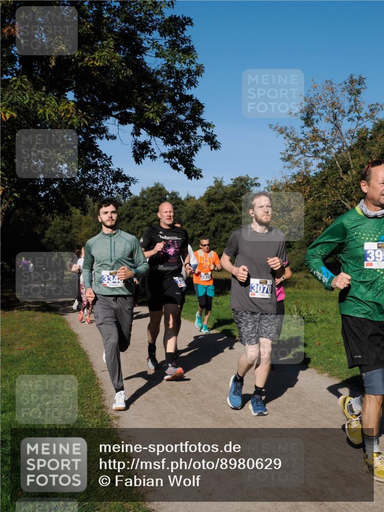 28.09.2025 - 33. Volkslauf durch das schöne Alstertal Fabian Wolf http://msf.ph/oto/8980629 28.09.2025 10:36:25 Laufen 334, 3070, 395 meine-sportfotos.de