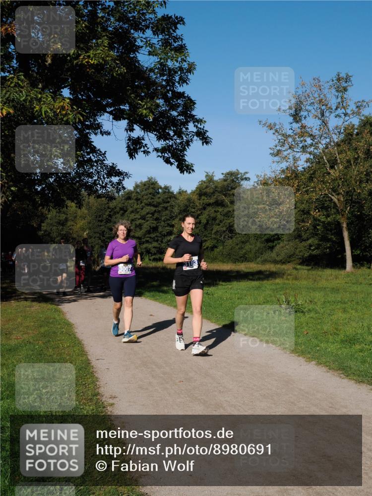 28.09.2025 - 33. Volkslauf durch das schöne Alstertal Fabian Wolf http://msf.ph/oto/8980691 28.09.2025 10:36:35 Laufen 3007 meine-sportfotos.de