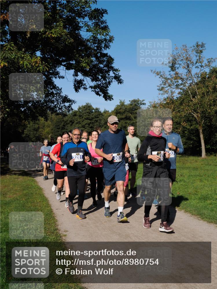 28.09.2025 - 33. Volkslauf durch das schöne Alstertal Fabian Wolf http://msf.ph/oto/8980754 28.09.2025 10:36:45 Laufen 3281, 3072 meine-sportfotos.de