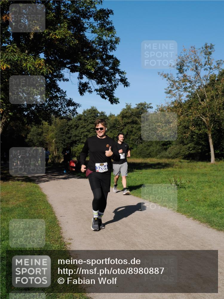 28.09.2025 - 33. Volkslauf durch das schöne Alstertal Fabian Wolf http://msf.ph/oto/8980887 28.09.2025 10:37:05 Laufen 3264, 083 meine-sportfotos.de