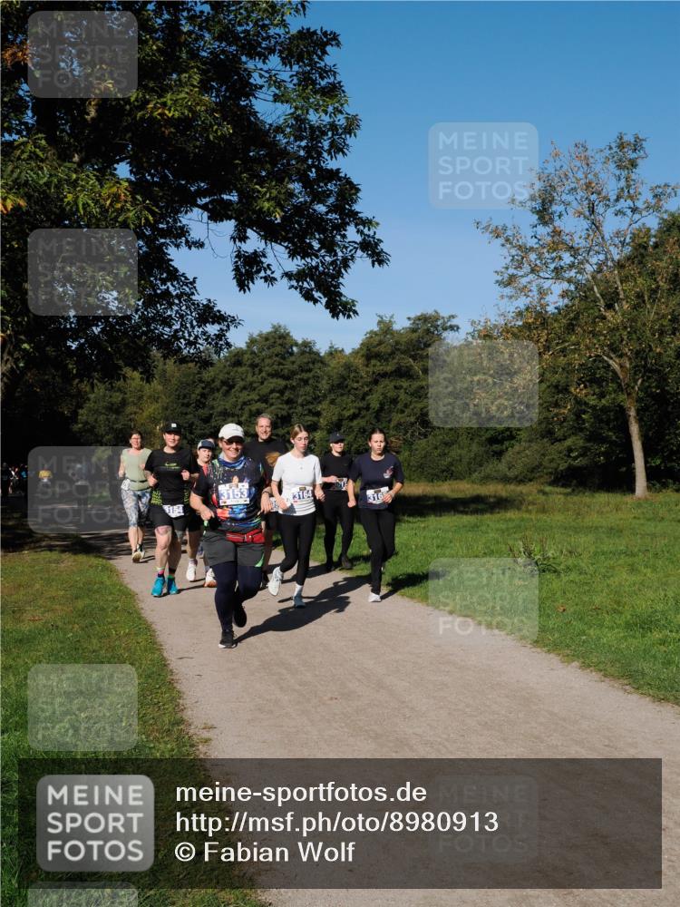 28.09.2025 - 33. Volkslauf durch das schöne Alstertal Fabian Wolf http://msf.ph/oto/8980913 28.09.2025 10:37:12 Laufen 3154 meine-sportfotos.de
