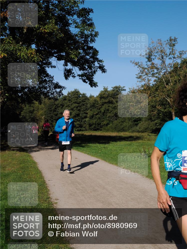 28.09.2025 - 33. Volkslauf durch das schöne Alstertal Fabian Wolf http://msf.ph/oto/8980969 28.09.2025 10:37:34 Laufen  meine-sportfotos.de