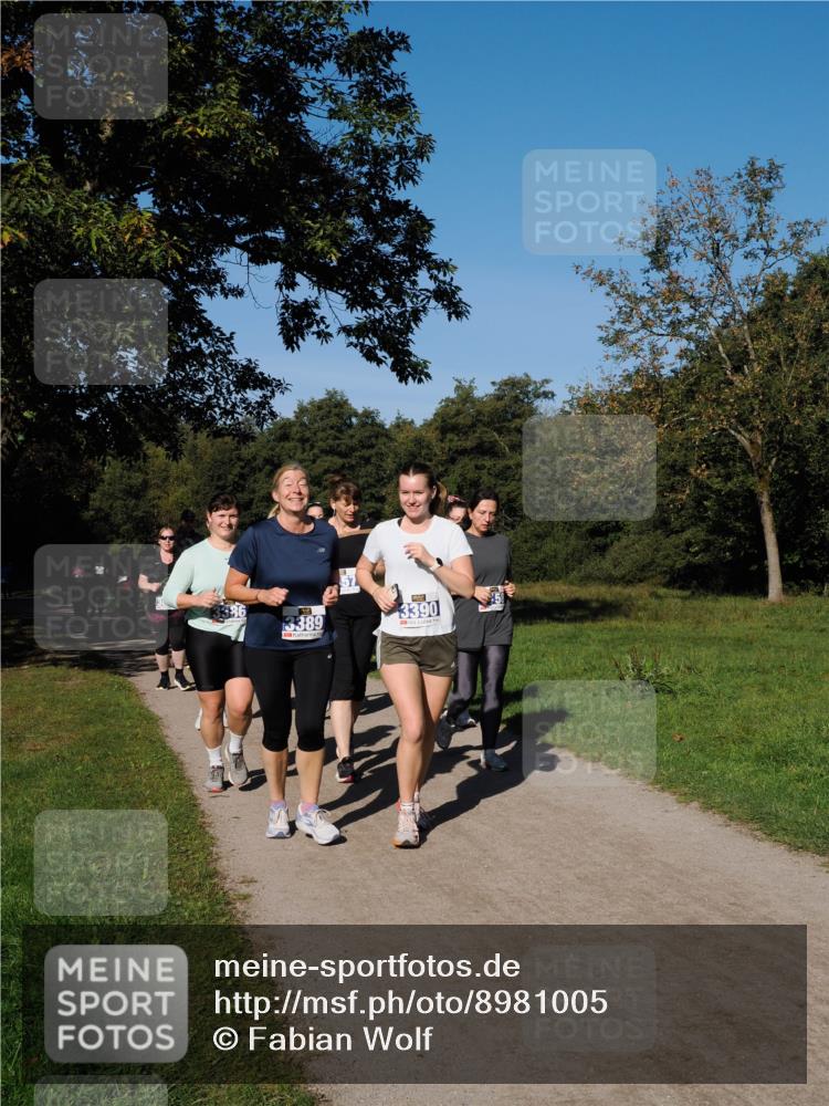 28.09.2025 - 33. Volkslauf durch das schöne Alstertal Fabian Wolf http://msf.ph/oto/8981005 28.09.2025 10:37:44 Laufen 336, 3389, 3390 meine-sportfotos.de