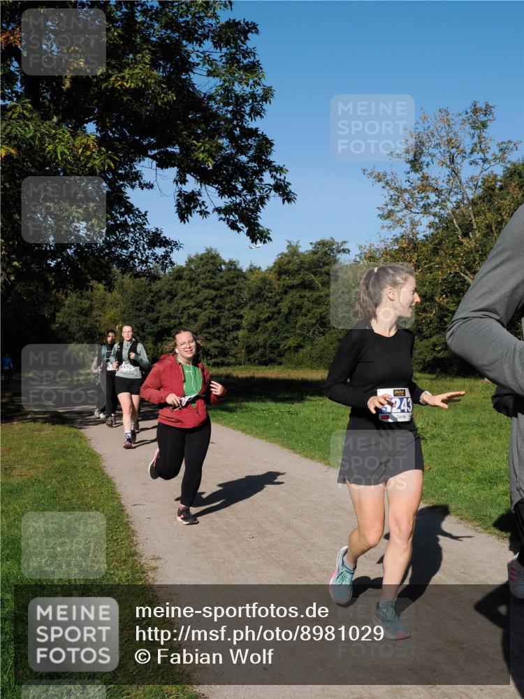 28.09.2025 - 33. Volkslauf durch das schöne Alstertal Fabian Wolf http://msf.ph/oto/8981029 28.09.2025 10:37:50 Laufen 243 meine-sportfotos.de
