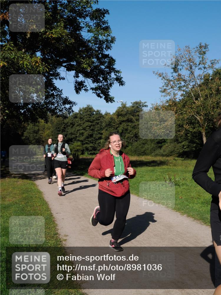 28.09.2025 - 33. Volkslauf durch das schöne Alstertal Fabian Wolf http://msf.ph/oto/8981036 28.09.2025 10:37:51 Laufen  meine-sportfotos.de