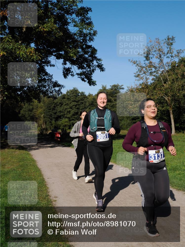 28.09.2025 - 33. Volkslauf durch das schöne Alstertal Fabian Wolf http://msf.ph/oto/8981070 28.09.2025 10:37:56 Laufen 3051, 3137 meine-sportfotos.de