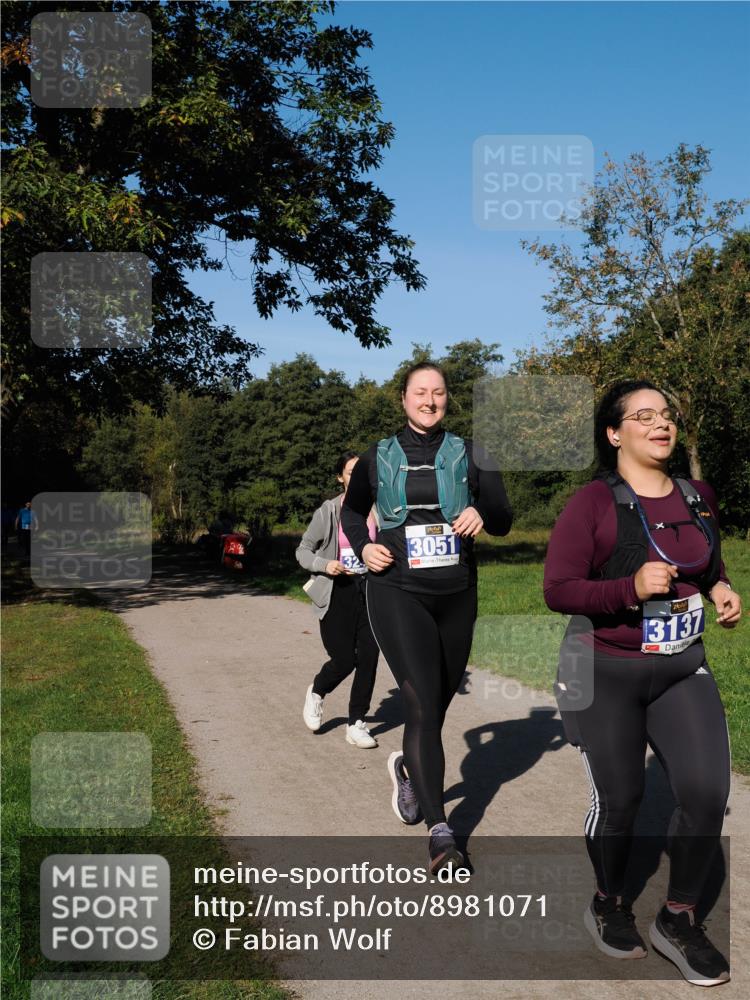 28.09.2025 - 33. Volkslauf durch das schöne Alstertal Fabian Wolf http://msf.ph/oto/8981071 28.09.2025 10:37:56 Laufen 3051, 13137 meine-sportfotos.de