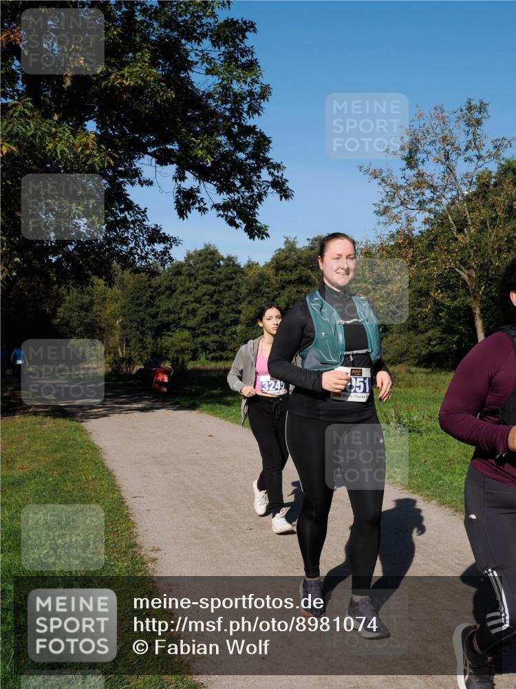 28.09.2025 - 33. Volkslauf durch das schöne Alstertal Fabian Wolf http://msf.ph/oto/8981074 28.09.2025 10:37:56 Laufen 3245, 051 meine-sportfotos.de