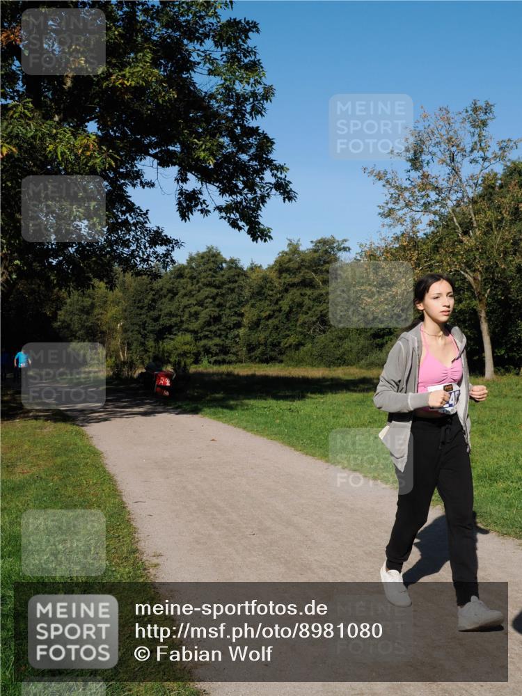 28.09.2025 - 33. Volkslauf durch das schöne Alstertal Fabian Wolf http://msf.ph/oto/8981080 28.09.2025 10:37:57 Laufen  meine-sportfotos.de