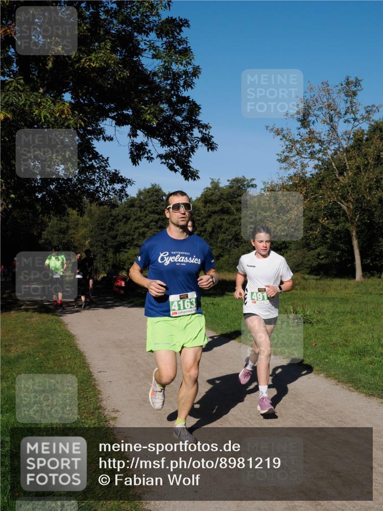 28.09.2025 - 33. Volkslauf durch das schöne Alstertal Fabian Wolf http://msf.ph/oto/8981219 28.09.2025 10:38:43 Laufen 4163, 491 meine-sportfotos.de