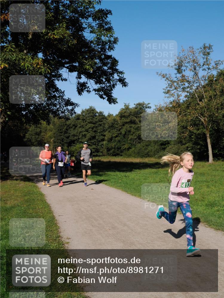28.09.2025 - 33. Volkslauf durch das schöne Alstertal Fabian Wolf http://msf.ph/oto/8981271 28.09.2025 10:38:55 Laufen 413 meine-sportfotos.de