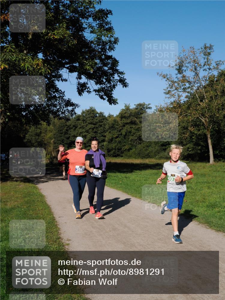 28.09.2025 - 33. Volkslauf durch das schöne Alstertal Fabian Wolf http://msf.ph/oto/8981291 28.09.2025 10:38:59 Laufen 3947, 4075 meine-sportfotos.de