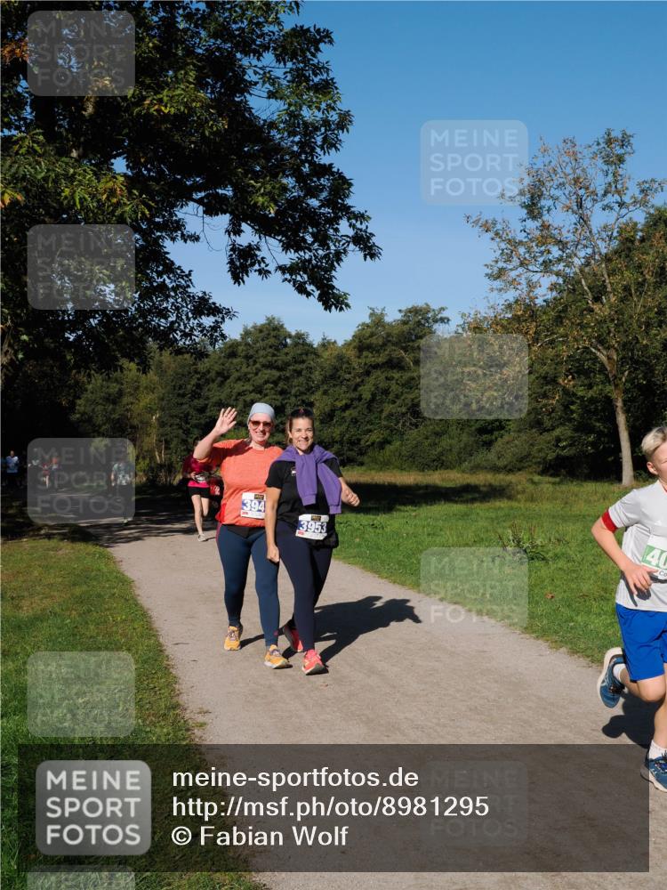 28.09.2025 - 33. Volkslauf durch das schöne Alstertal Fabian Wolf http://msf.ph/oto/8981295 28.09.2025 10:38:59 Laufen 394, 3953 meine-sportfotos.de