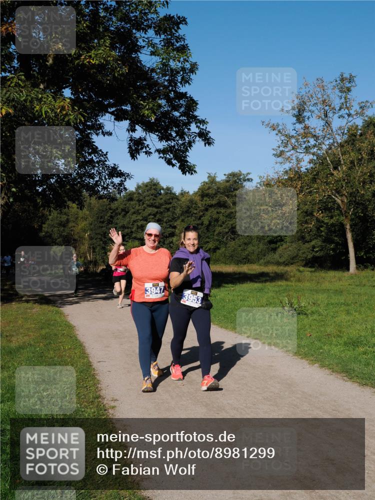 28.09.2025 - 33. Volkslauf durch das schöne Alstertal Fabian Wolf http://msf.ph/oto/8981299 28.09.2025 10:39:00 Laufen 3947, 3953 meine-sportfotos.de
