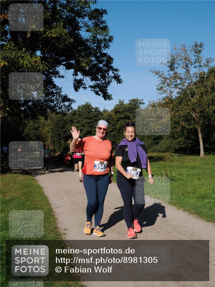 28.09.2025 - 33. Volkslauf durch das schöne Alstertal Fabian Wolf http://msf.ph/oto/8981305 28.09.2025 10:39:00 Laufen 3947, 3953 meine-sportfotos.de